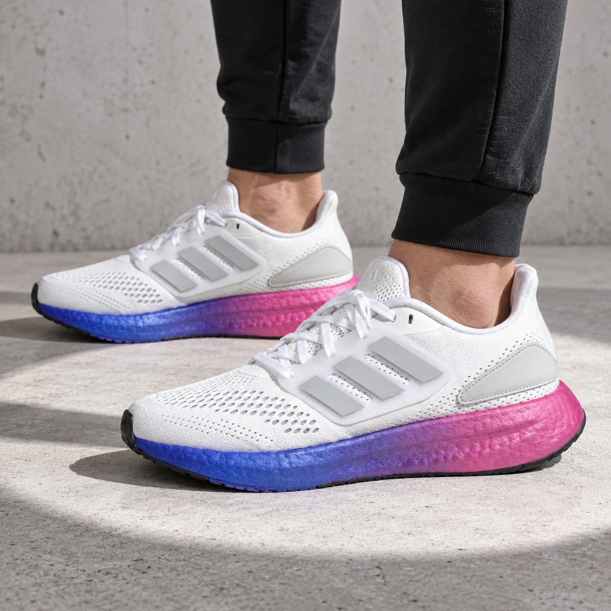 Adidas pureboost 22 running shoe HQ8585 — Size: 45