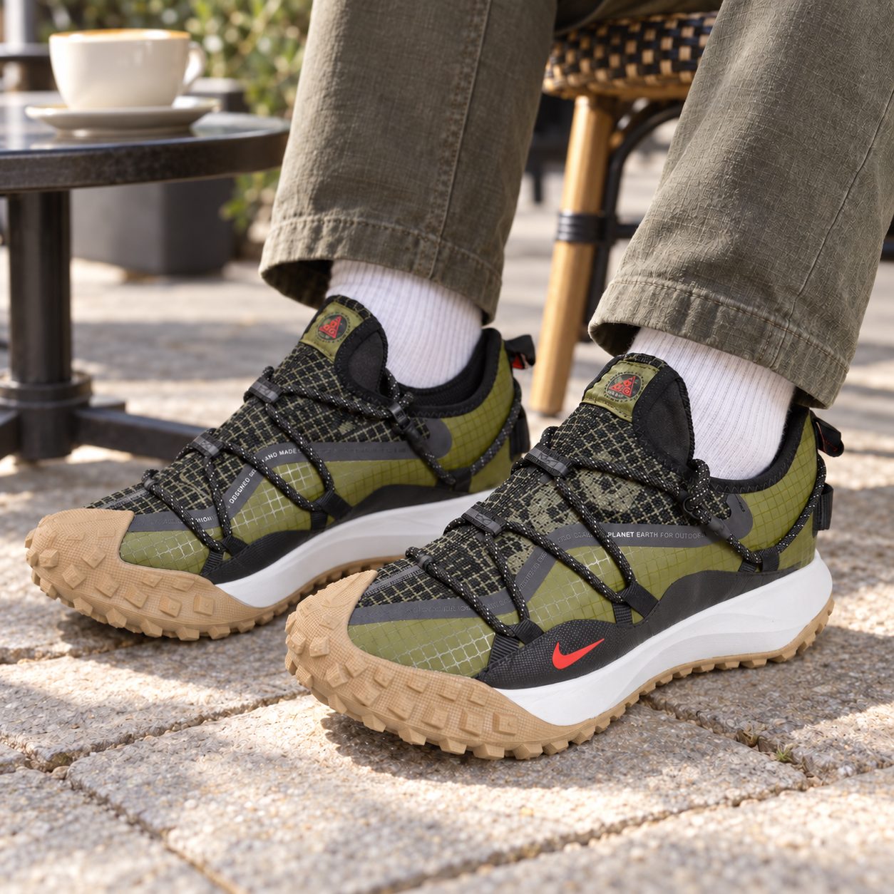 Nike ACG Mountain Fly 2 Low DO9334-300 — Size: 44