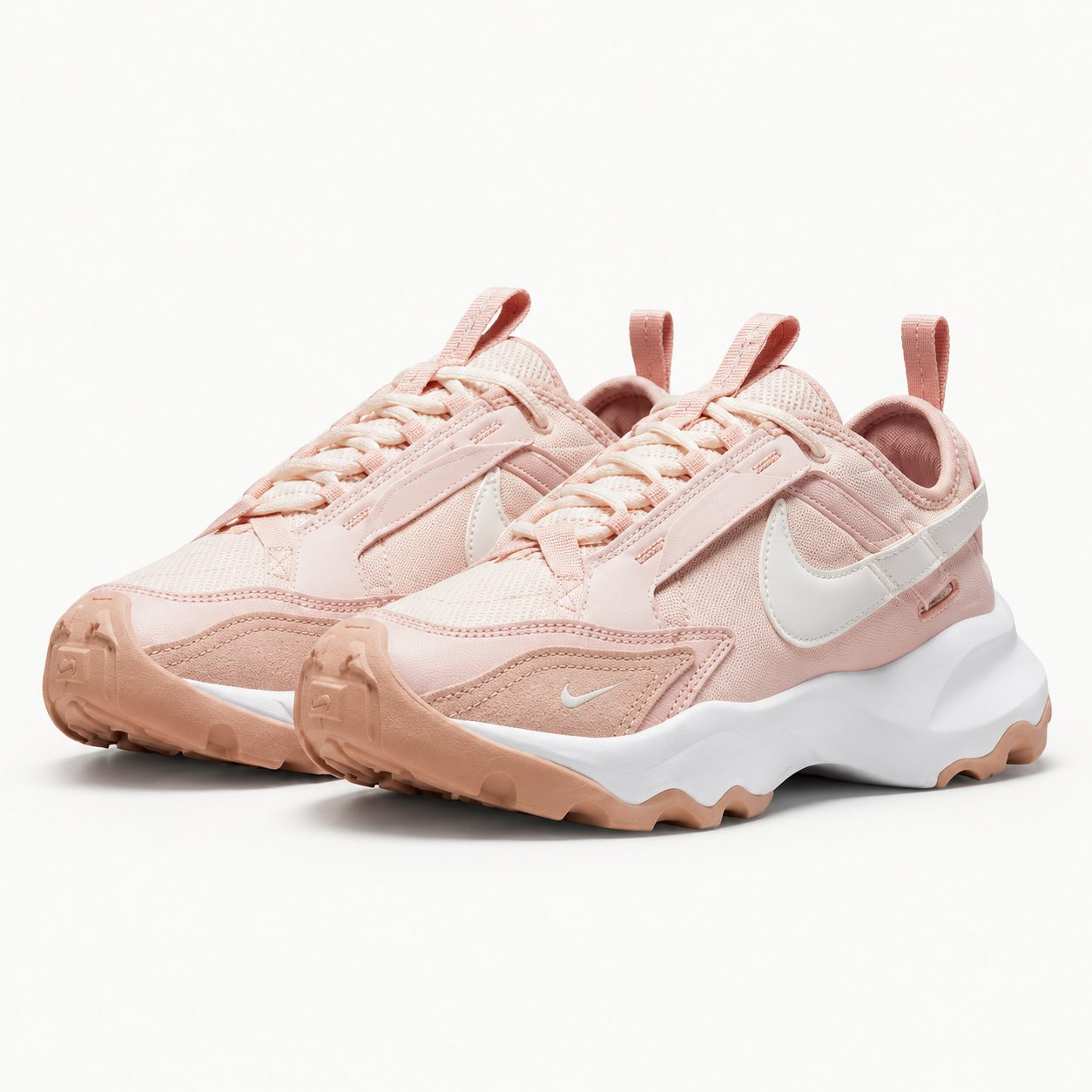 Nike (Women's) TC 7900 Premium 2 'Regal Pink Gum' DZ2756-611 — Product view