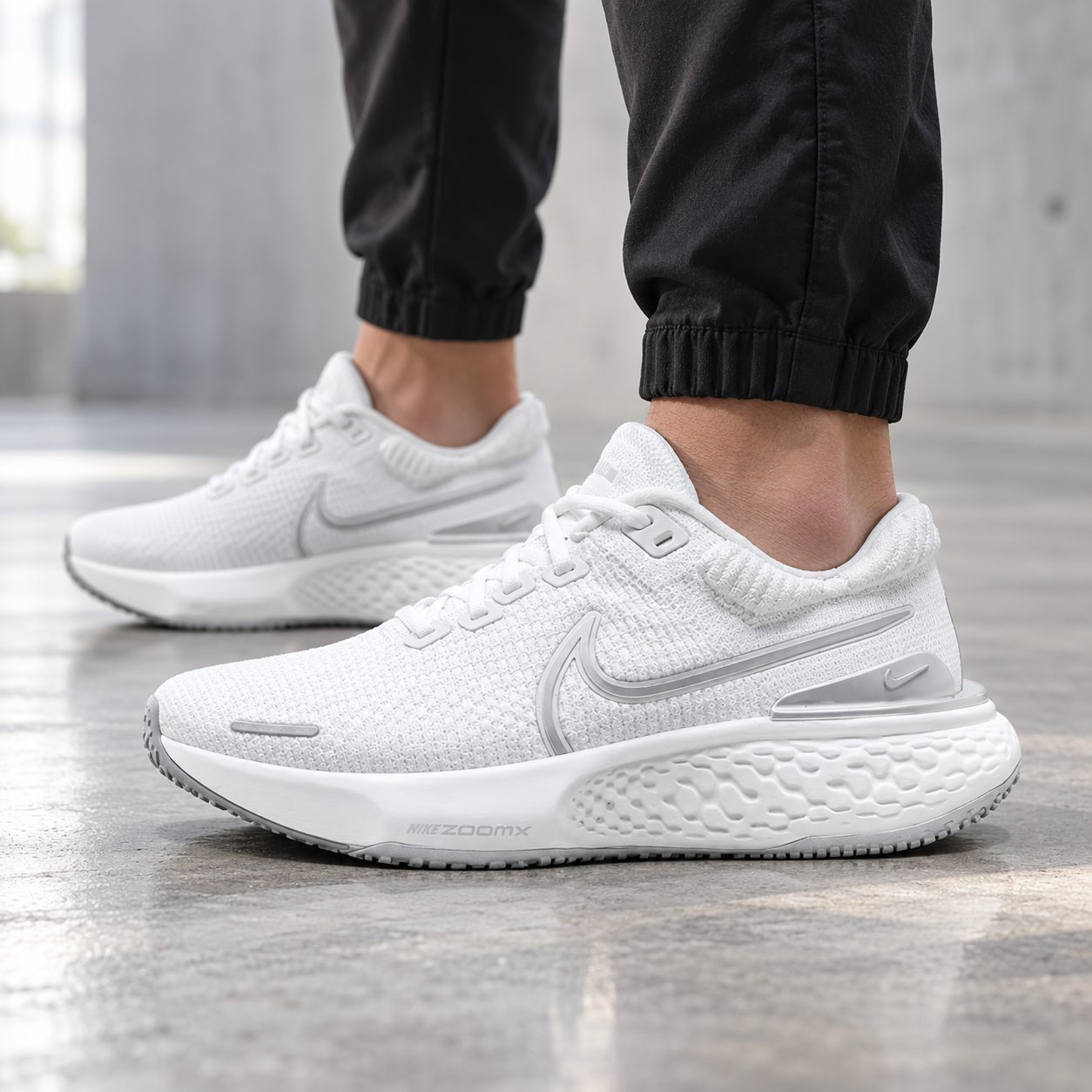 Nike ZoomX Invincible Run Flyknit 2 ' DC9993-101 — Size: 44