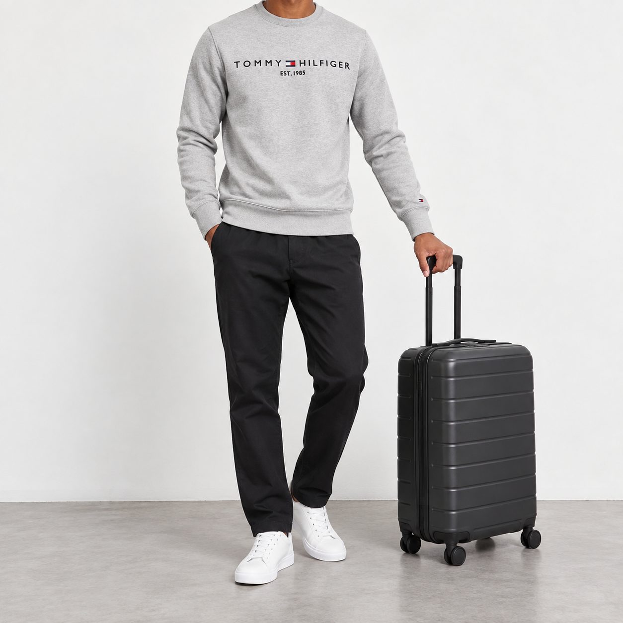 Tommy Hilfiger classic logo sweatshirt — Colors: grey, Size: l