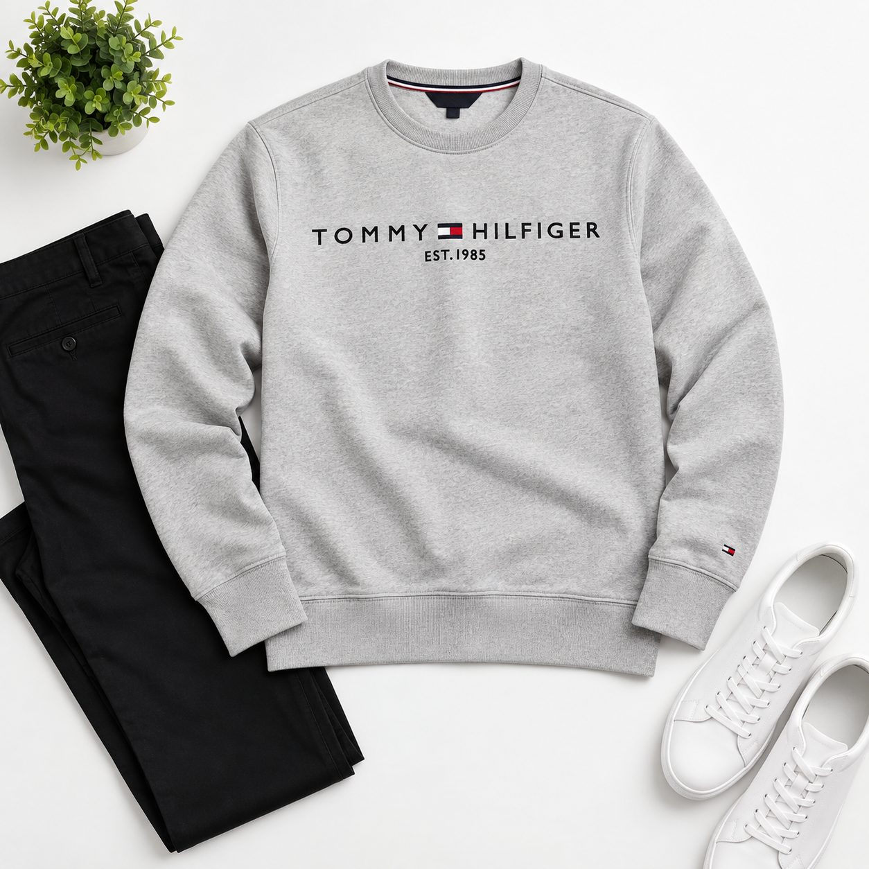 Tommy Hilfiger classic logo sweatshirt — Colors: grey, Size: xl