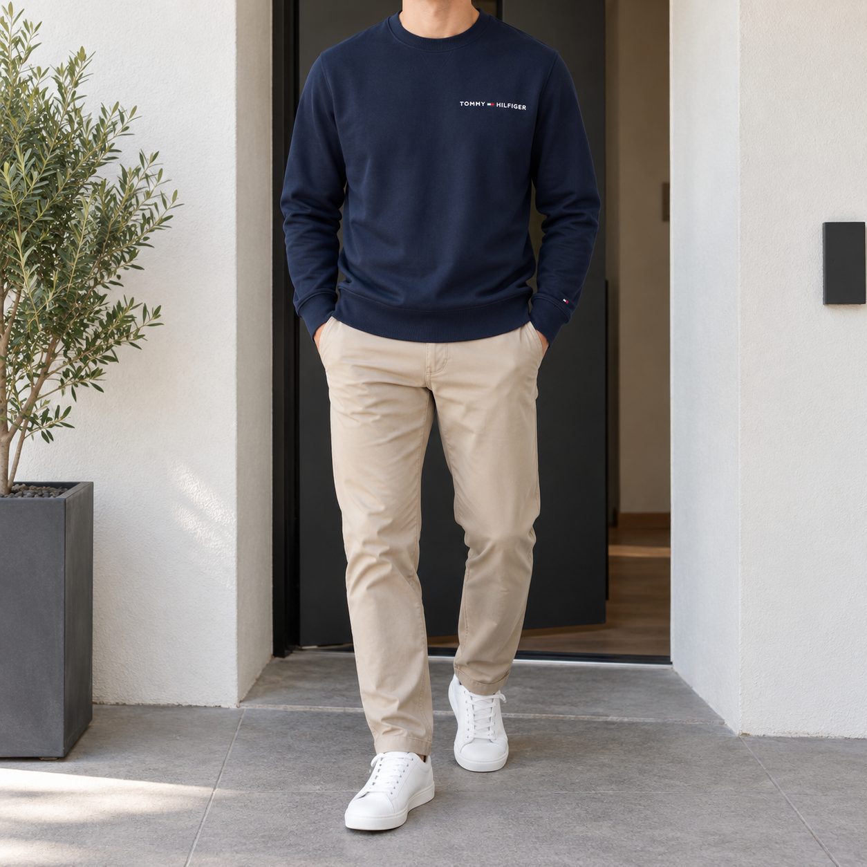 Tommy Hilfiger classic logo sweatshirt — Colors: navy, Size: l