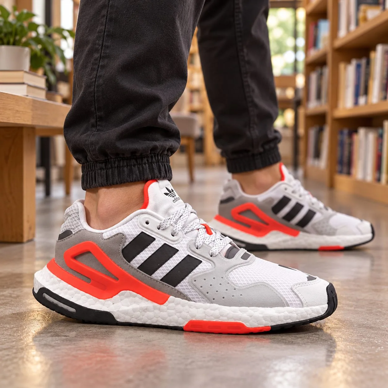 Adidas Day Jogger FY0237 — Size: 43