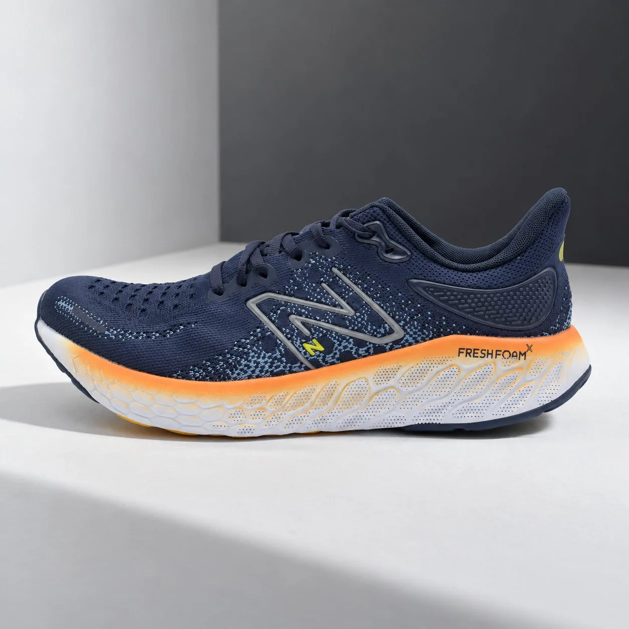 New Balance Fresh Foam Navy M1080E12 — Size: 44