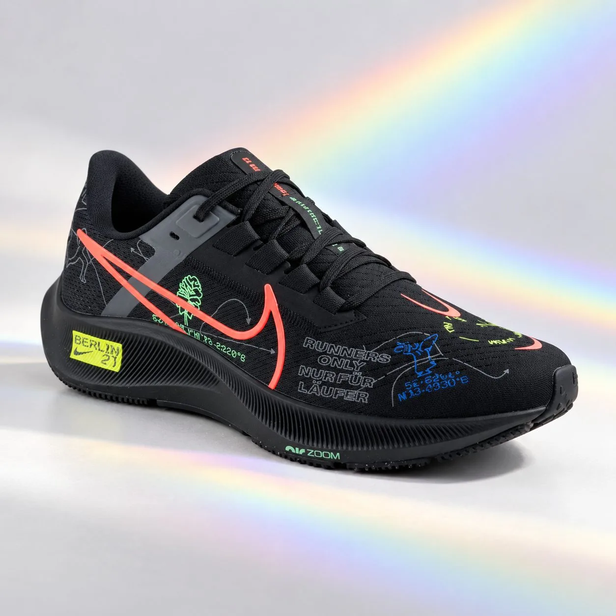 Nike Air Zoom Pegasus 38 DN9256-001 — Size: 43